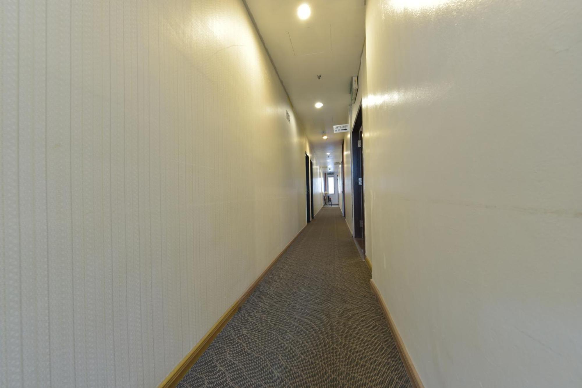 Holmes Johor Jaya Hotel
