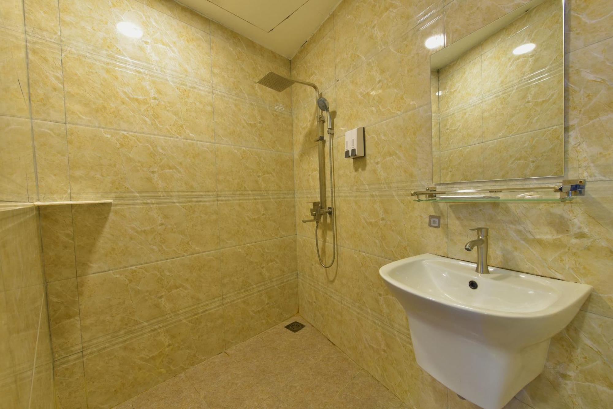 Townhouse Oak Holmes Johor Jaya Johor Bahru