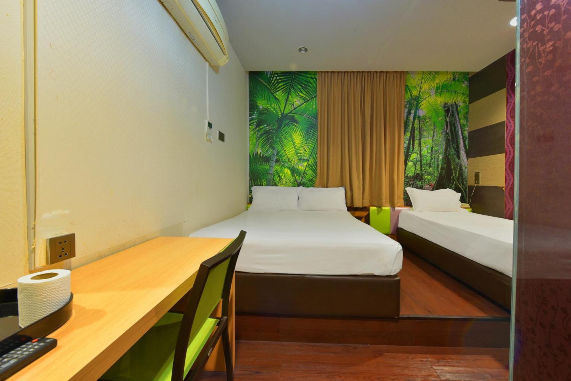 Townhouse Oak Holmes Johor Jaya