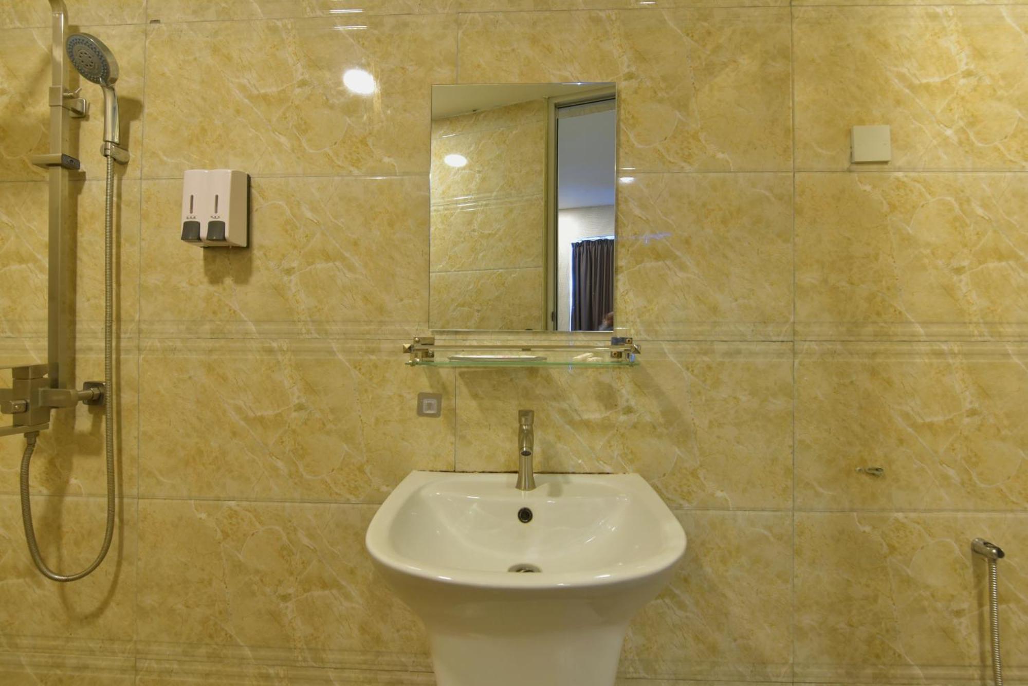 Townhouse Oak Holmes Johor Jaya