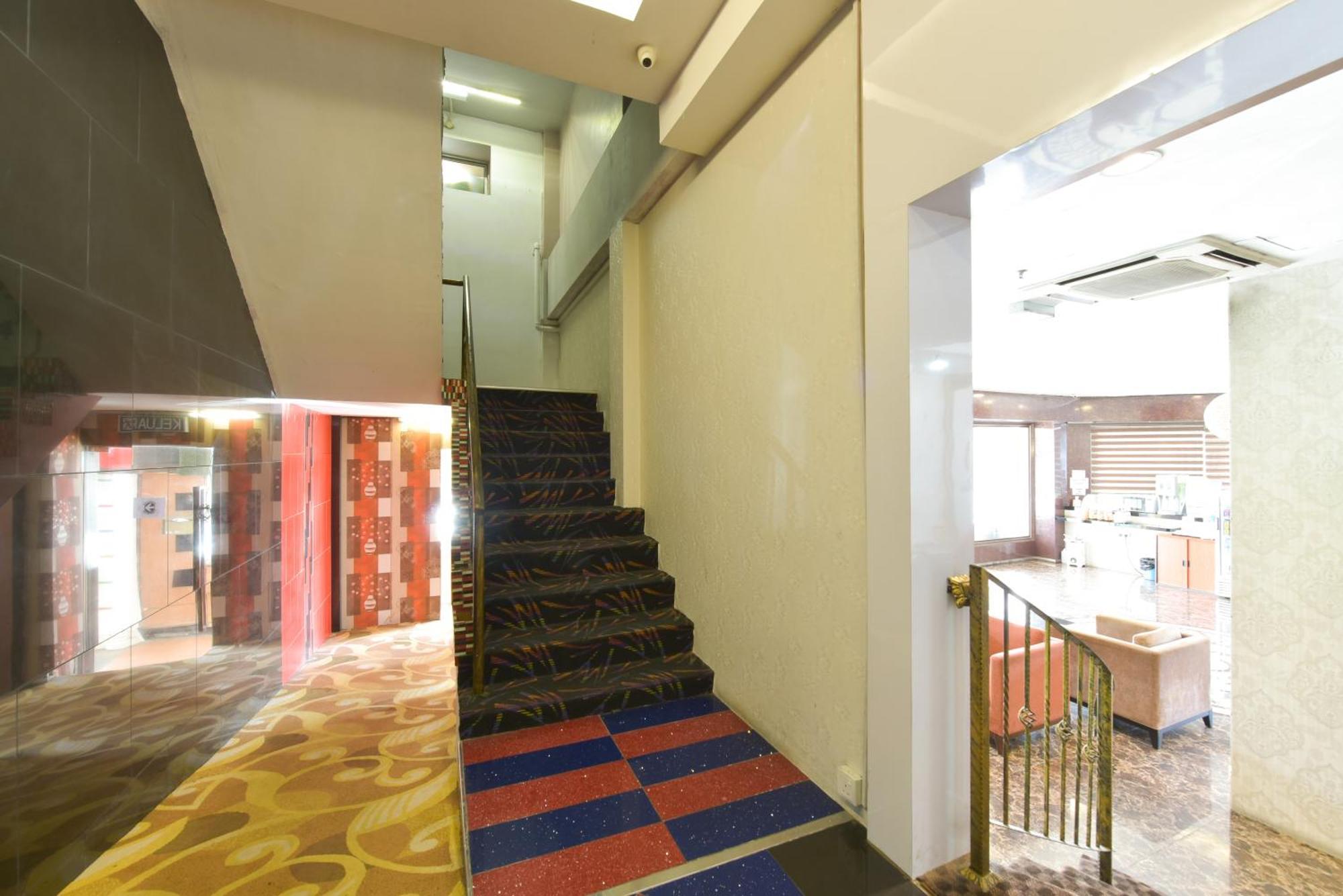 Townhouse Oak Holmes Johor Jaya 4*