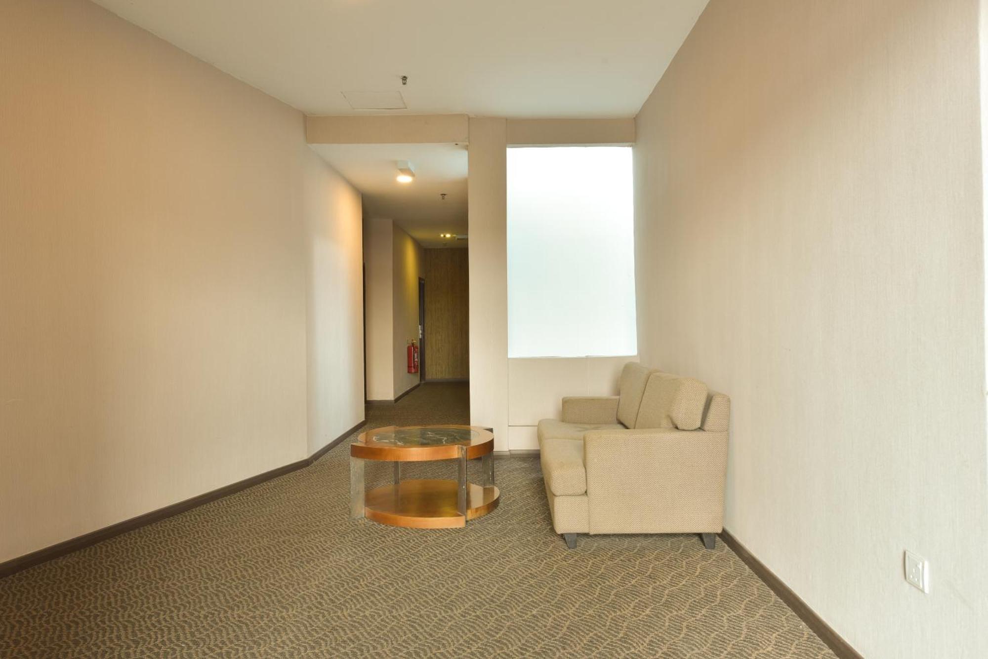 Townhouse Oak Holmes Johor Jaya Johor Bahru