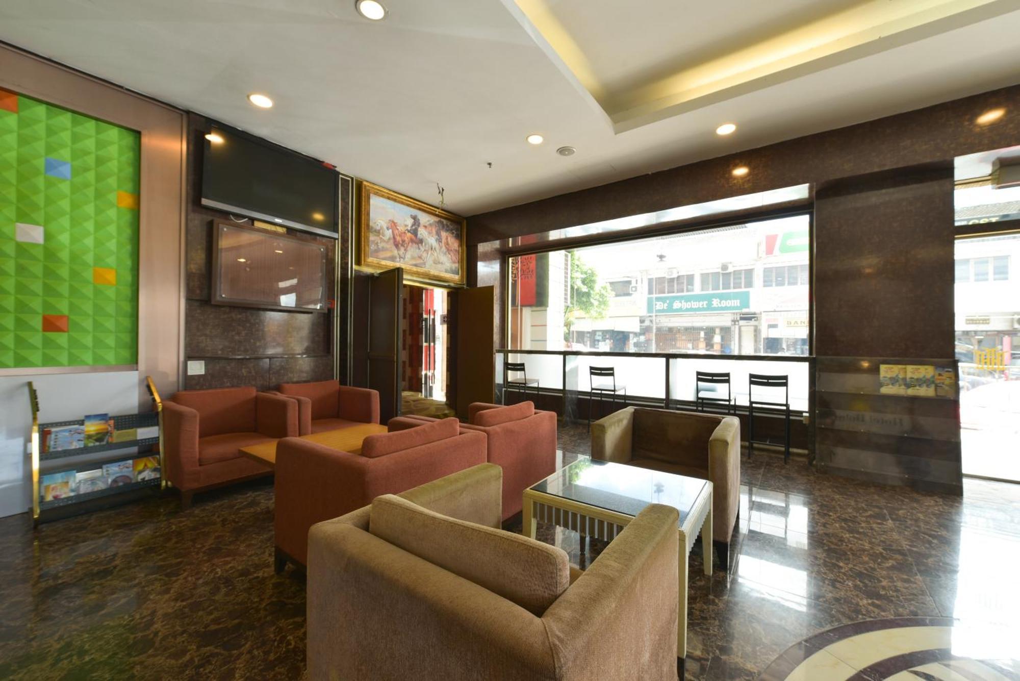 Townhouse Oak Holmes Johor Jaya Hotel 4*